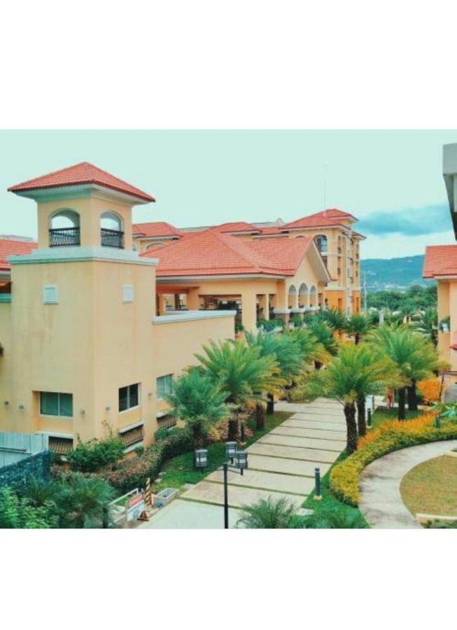 Aparthotel San Remo Oasis Srp Cebu Esterno foto